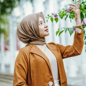 Tudung Satin Mocha